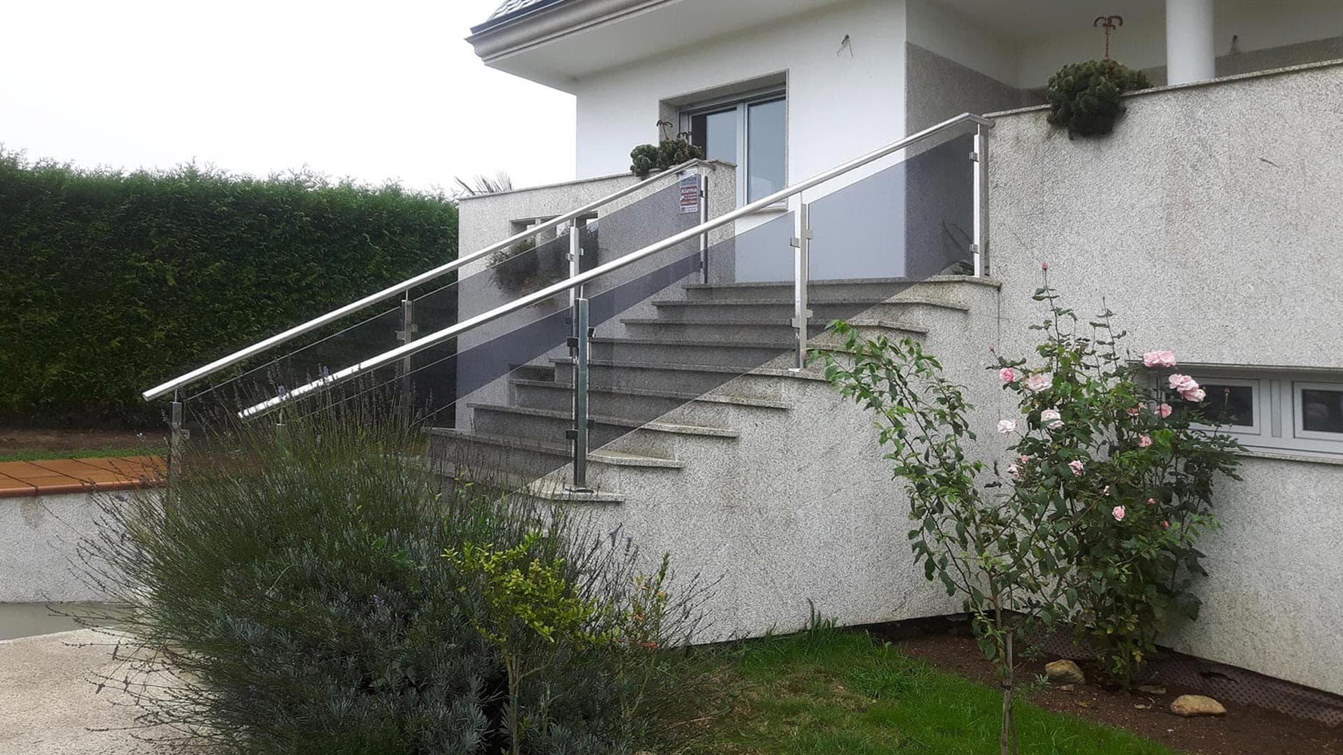 Nuestros diseños de escaleras y barandillas