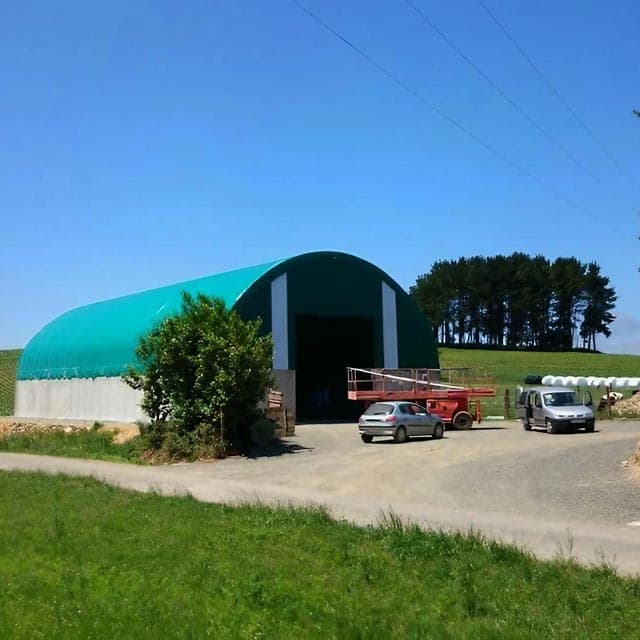 ¿Quiere instalar un cobertizo en Lugo?