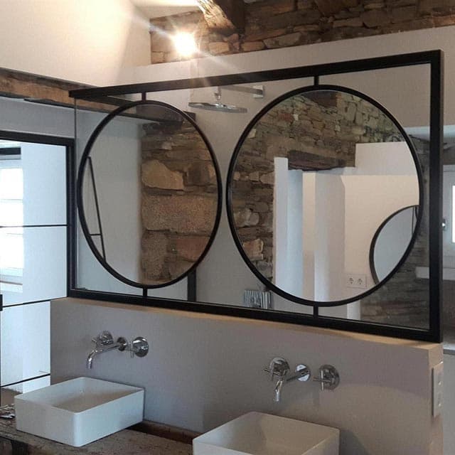 Más de nuestros trabajos de carpintería metálica en Outeiro de Rei