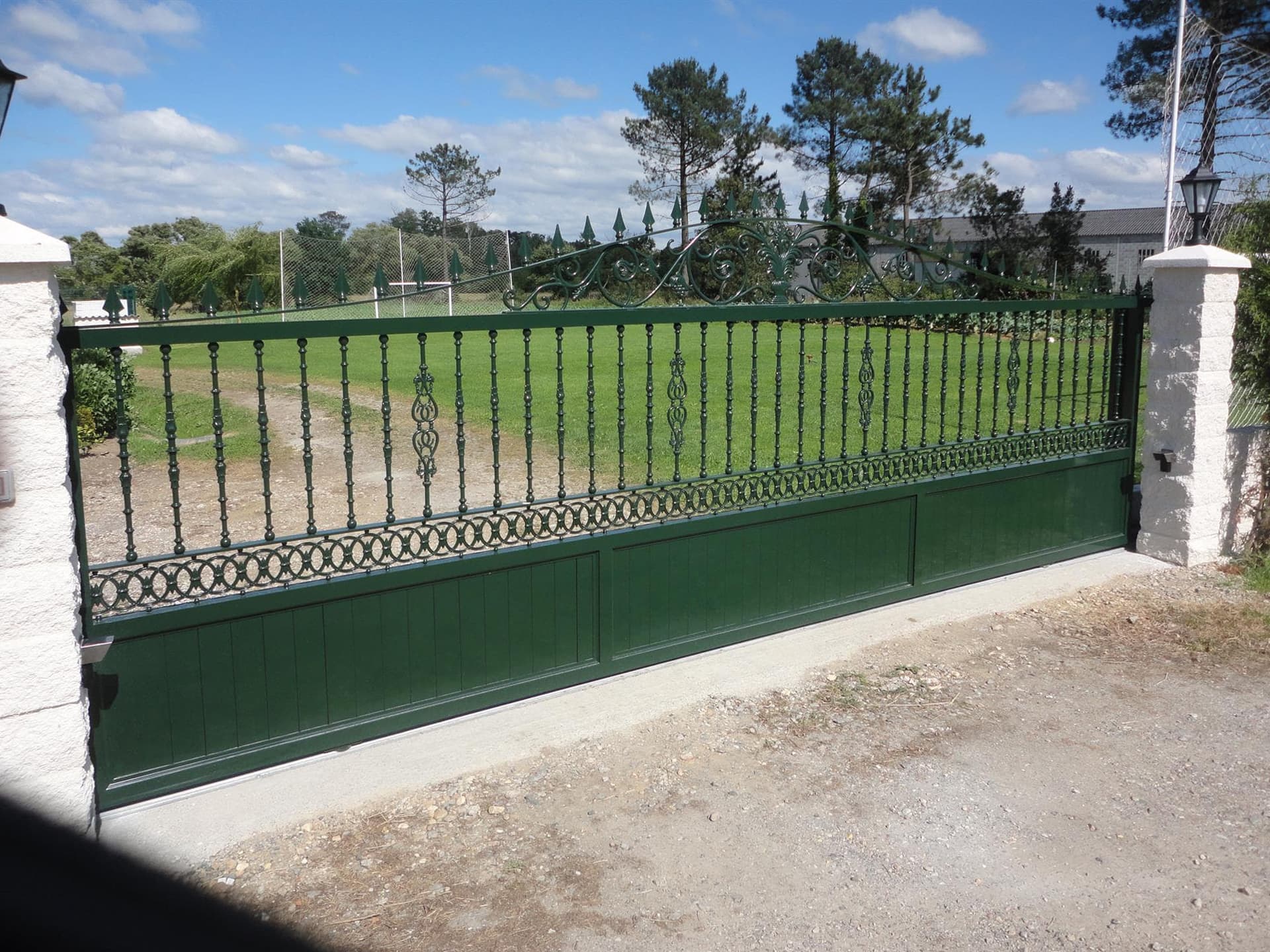 Más de nuestros cierres en Outeiro de Rei