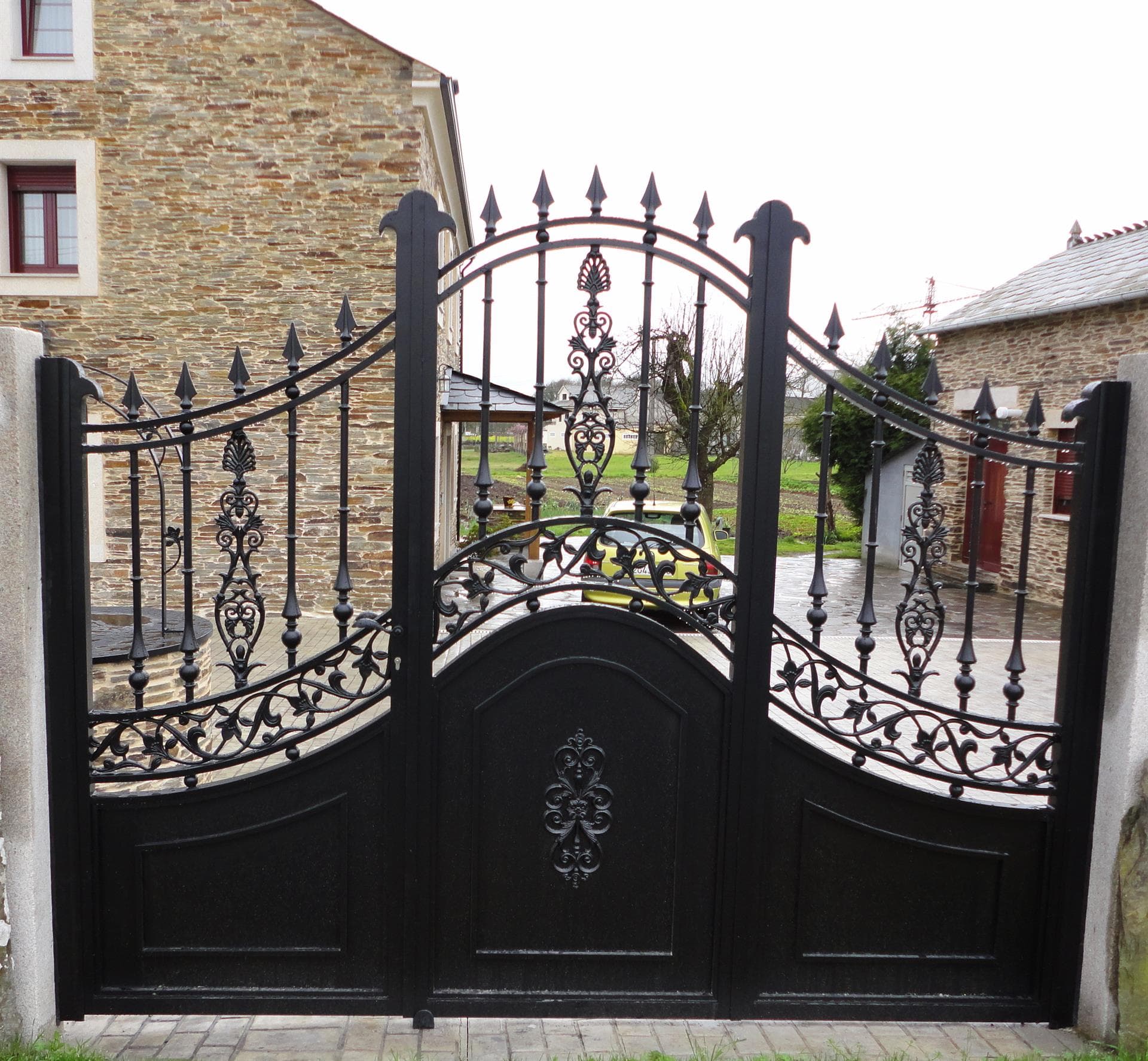 Más de nuestros cierres en Outeiro de Rei